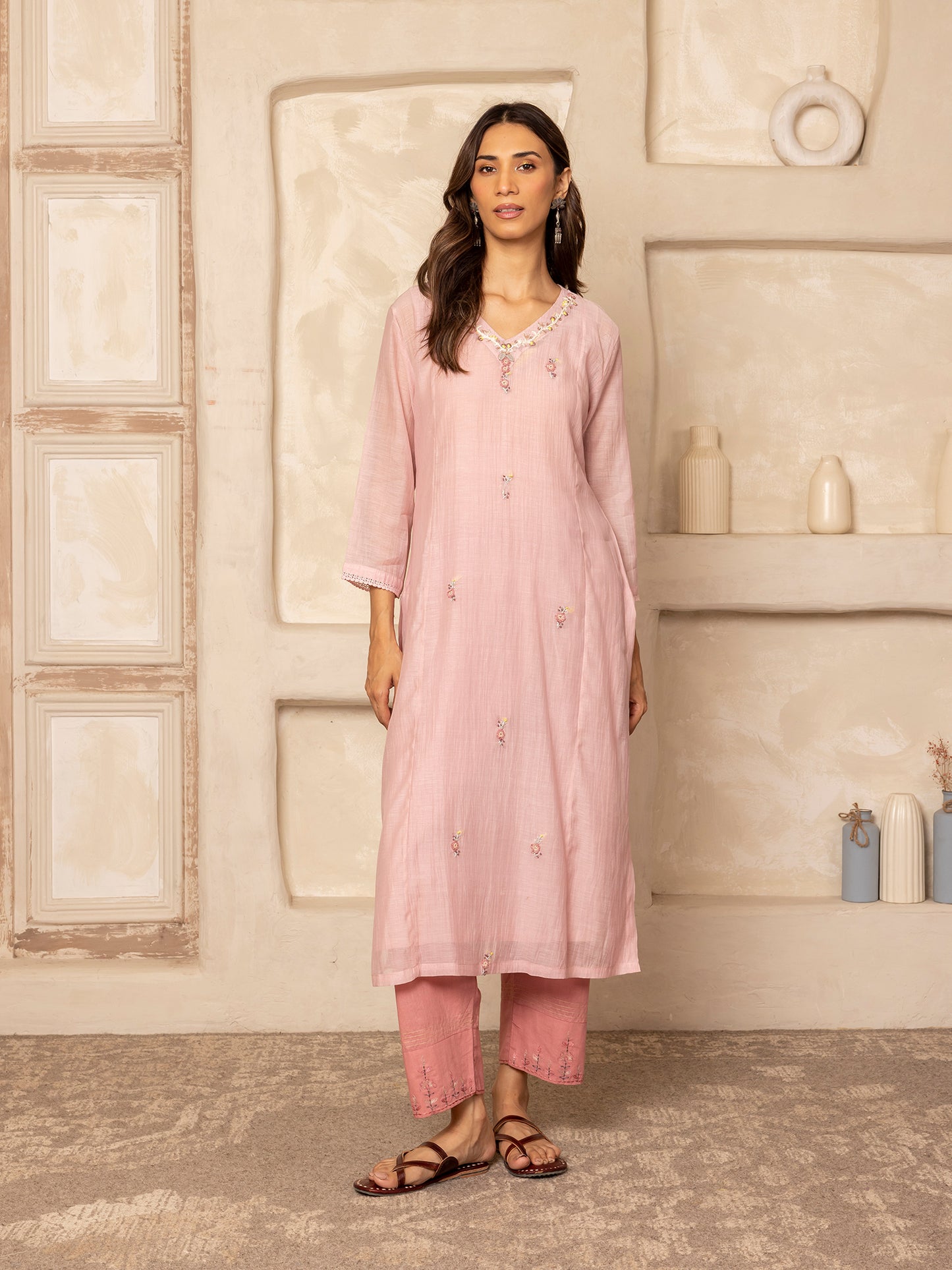 Peach mul chanderi thread with crochet hand embroidery kurta