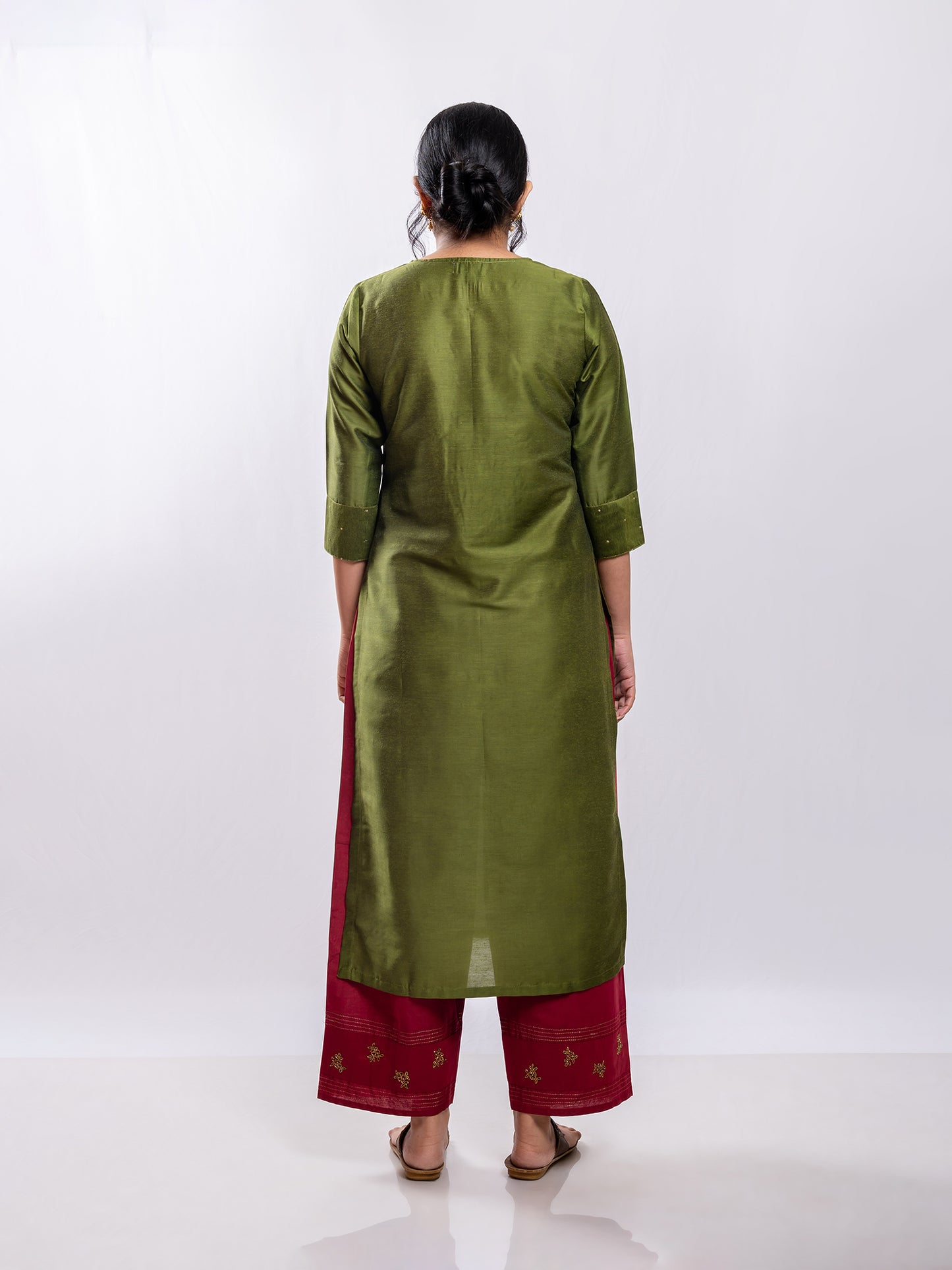 Mehndi green cotton silk aari hand embroidery kurta