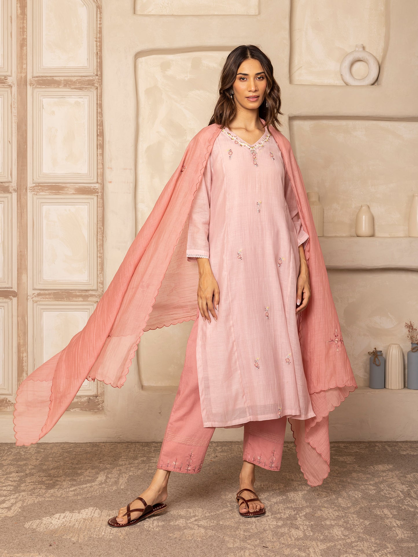 Peach mul chanderi thread with crochet hand embroidery kurta