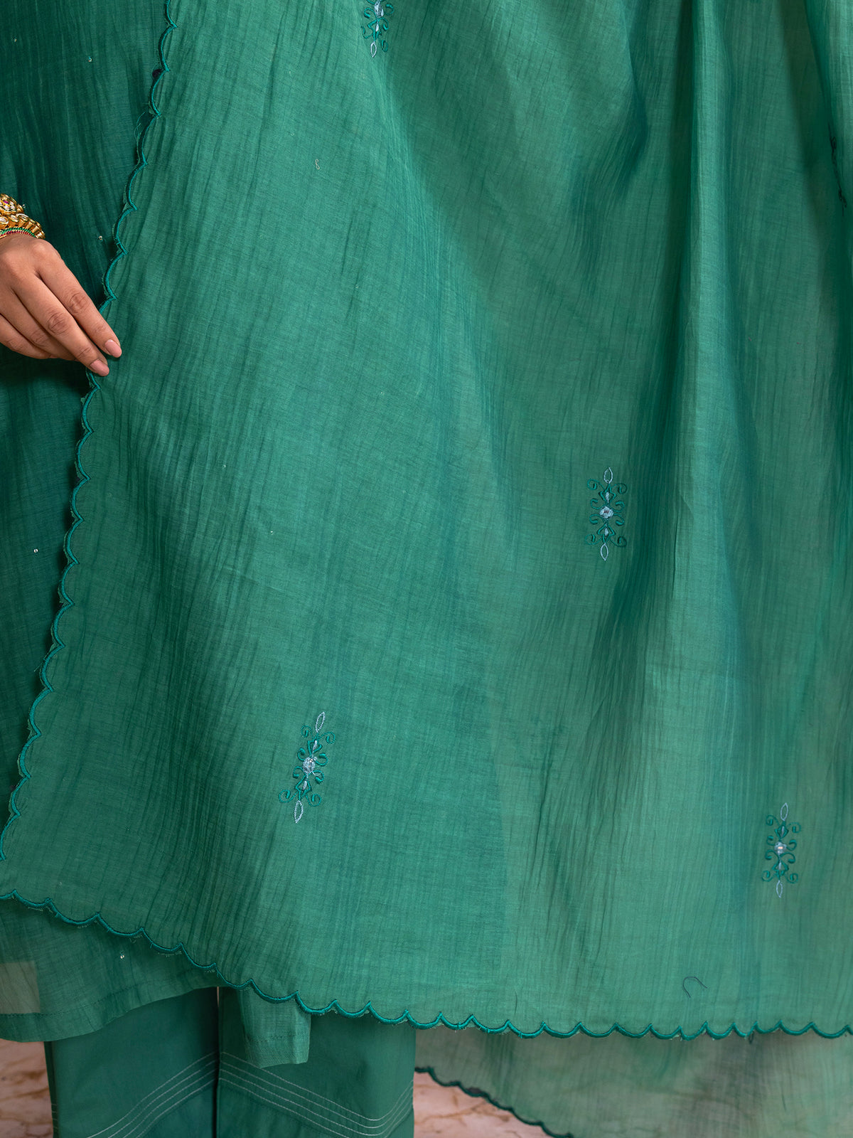 Bottle green mul chanderi thread with mirror work dupatta