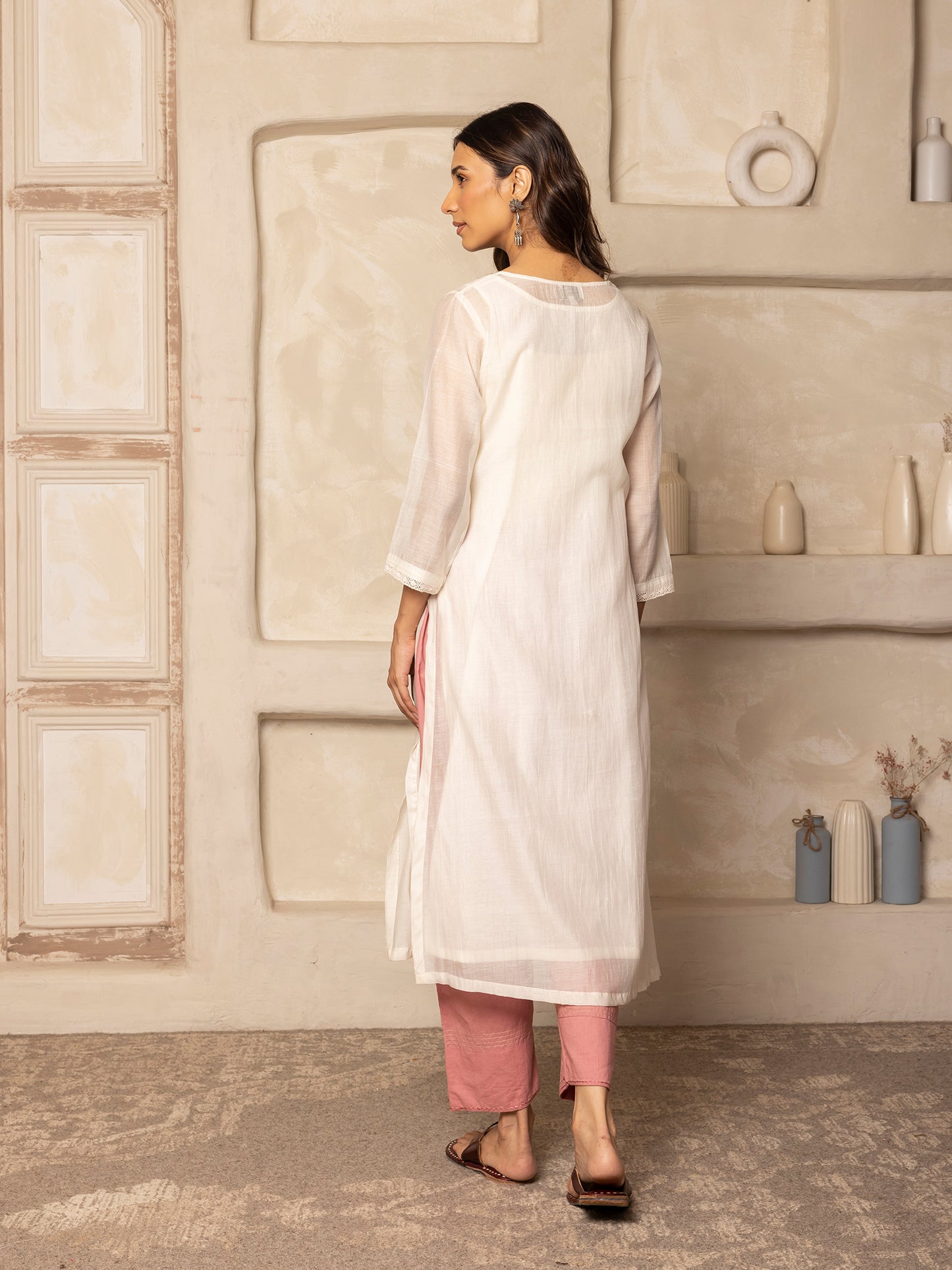 off white mul chanderi thread with crochet hand embroidery kurta set