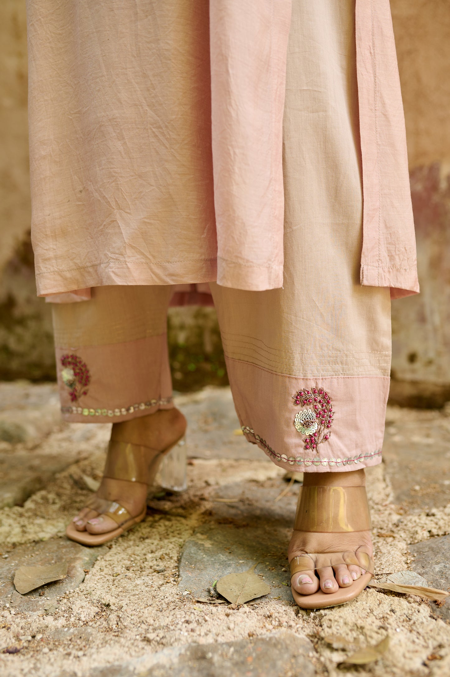Light Mauve Cotton Silk Zardozi Kurta Set