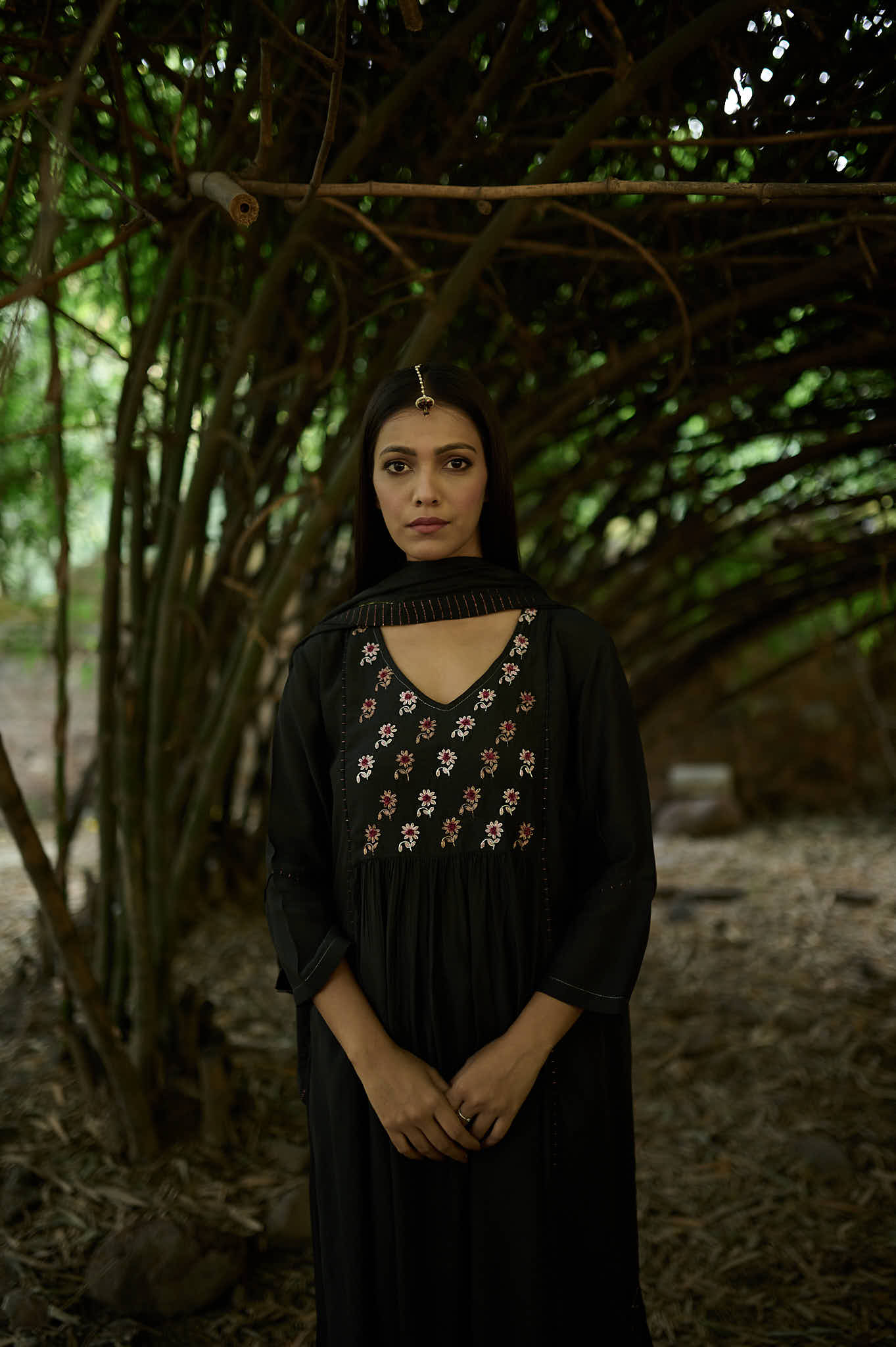 Black Cotton Silk Zardozi Kurta