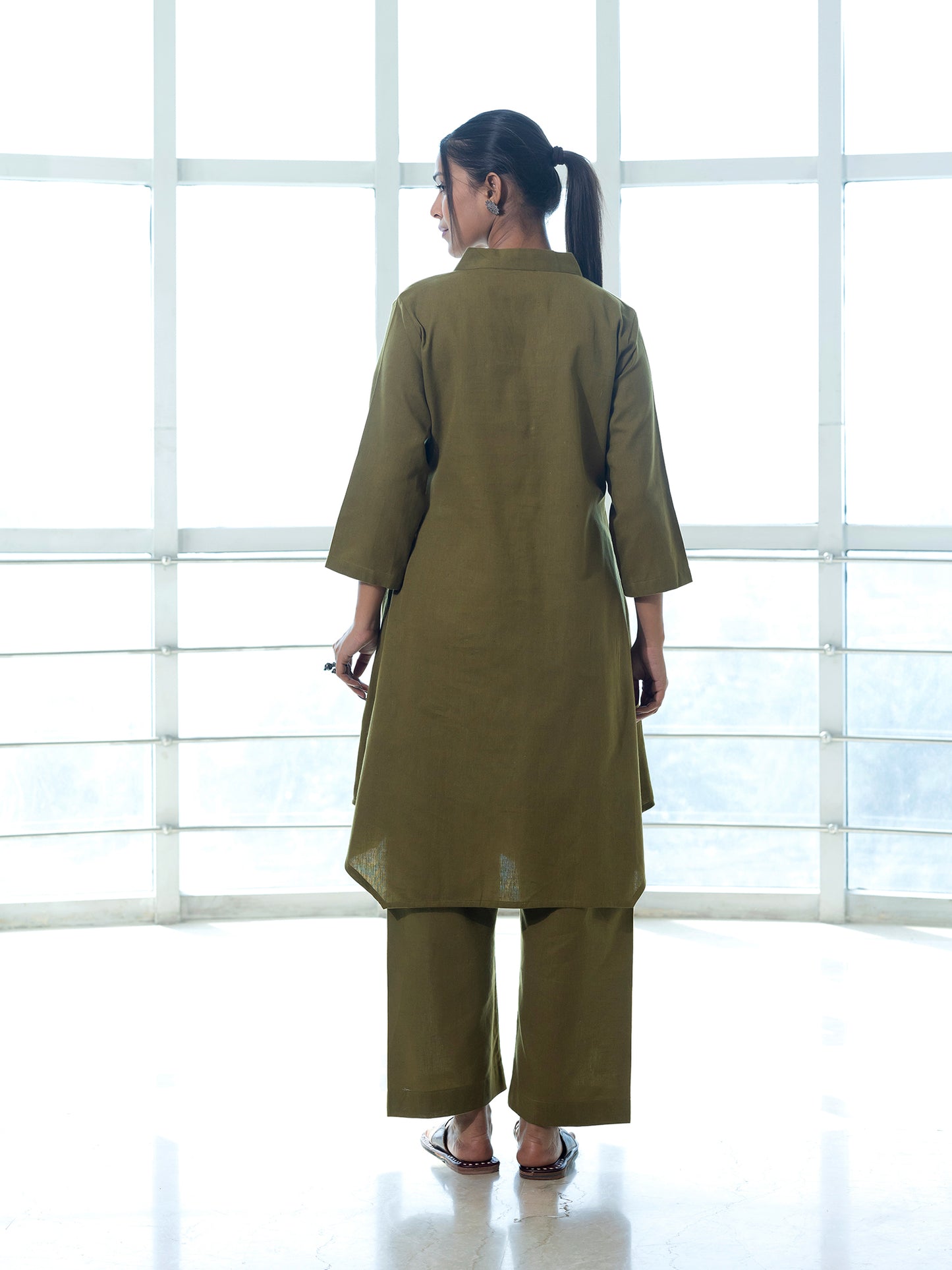 Mehndi green cotton linen kurta co-ord set