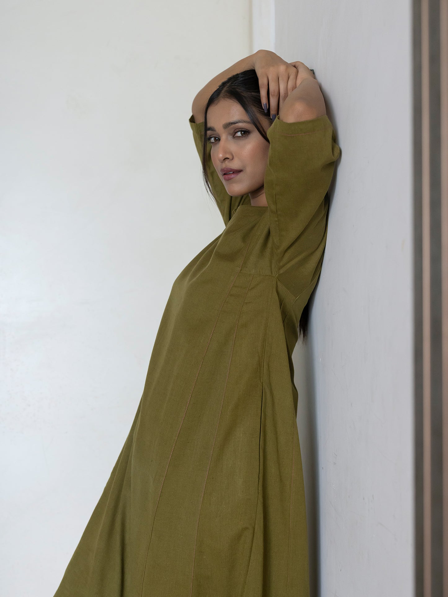 Mehndi green cotton linen kurta co-ord set