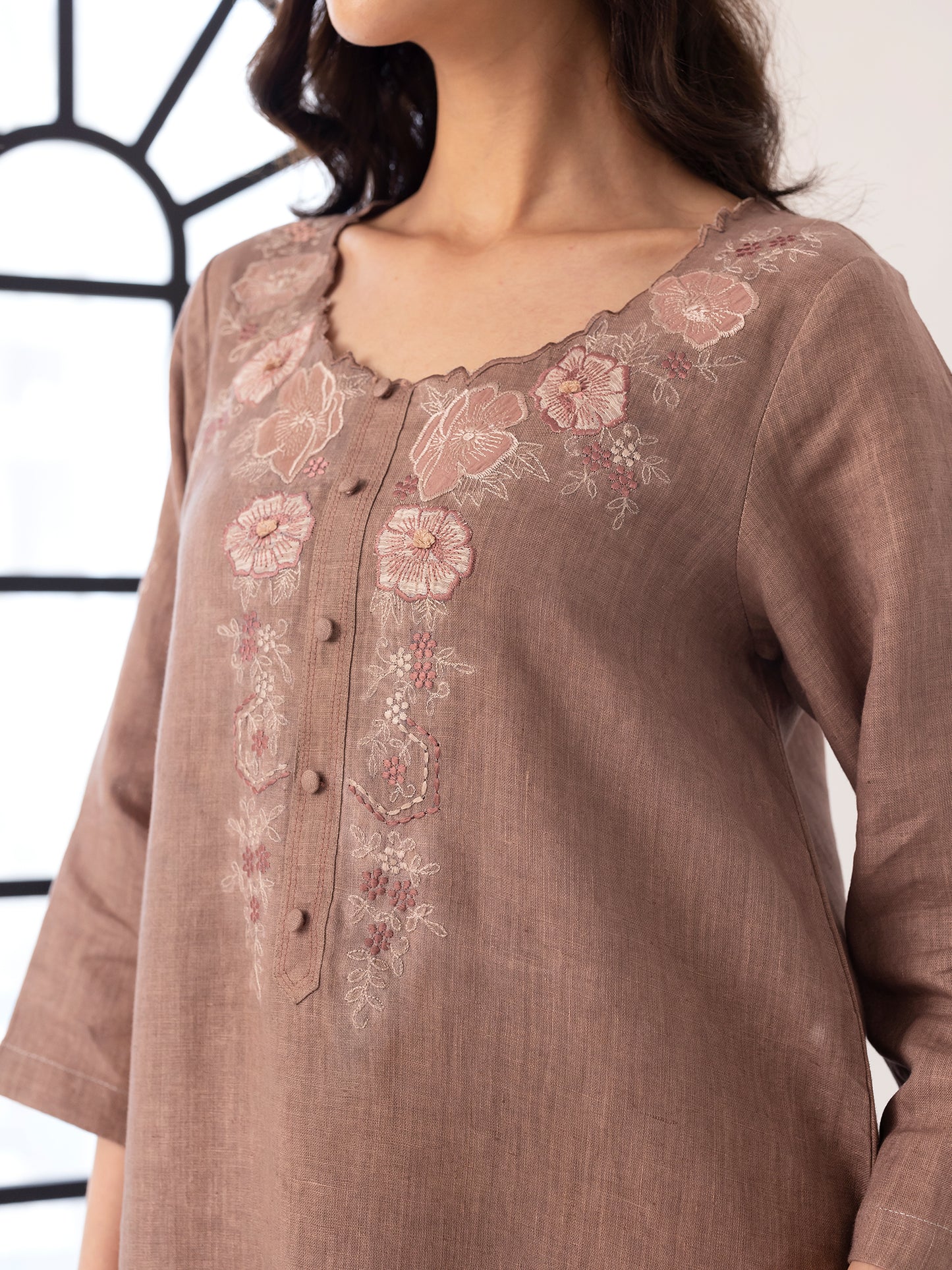Beige linen thread and fabric cutwork kurta