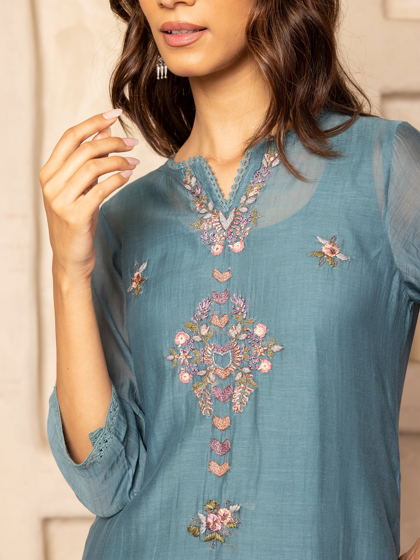 Teal mul chanderi thread with crochet hand embroidery kurta