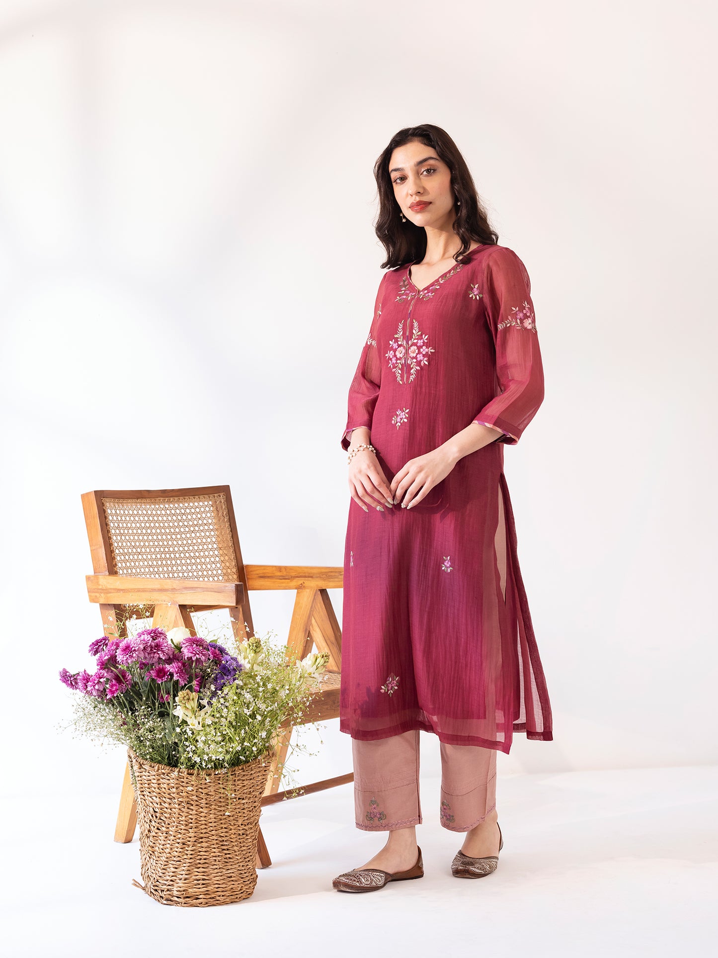 Burgundy mul chanderi thread work kurta set