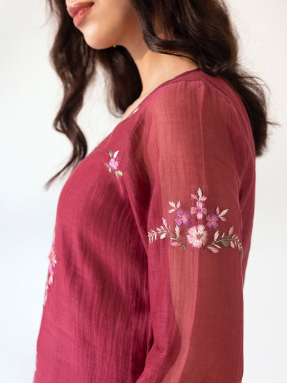 Burgundy mul chanderi thread work kurta set