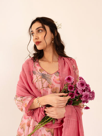 Pink lotus floral printed mul chanderi beadwork kurta set