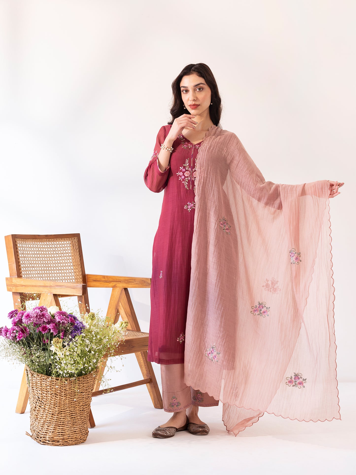 Burgundy mul chanderi thread work kurta set