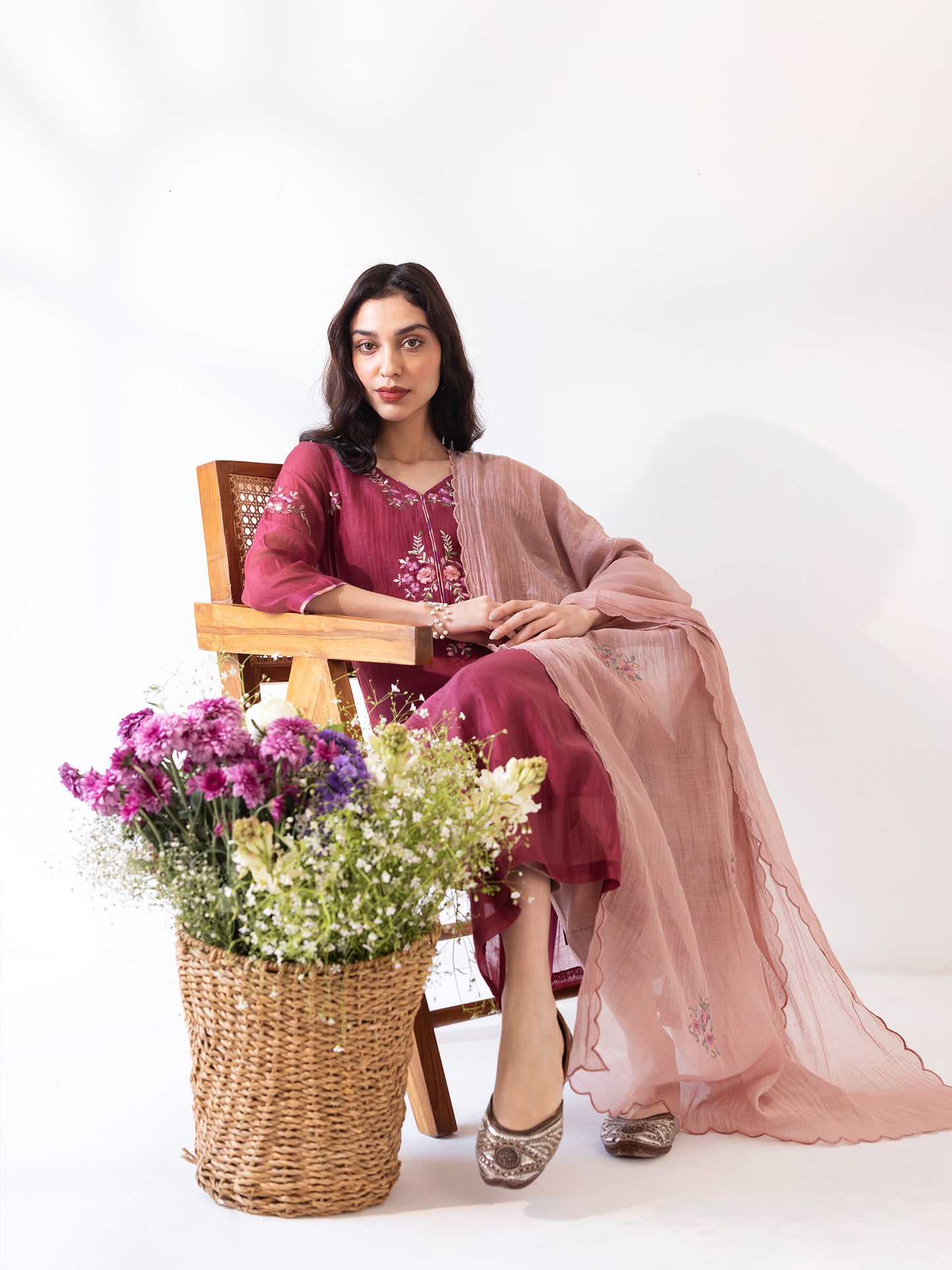 Burgundy mul chanderi thread work kurta set