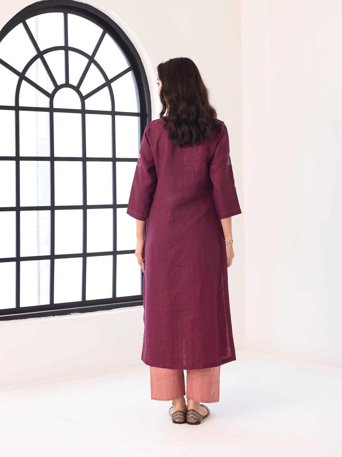 Wine linen thread and fabric cutwork kurta