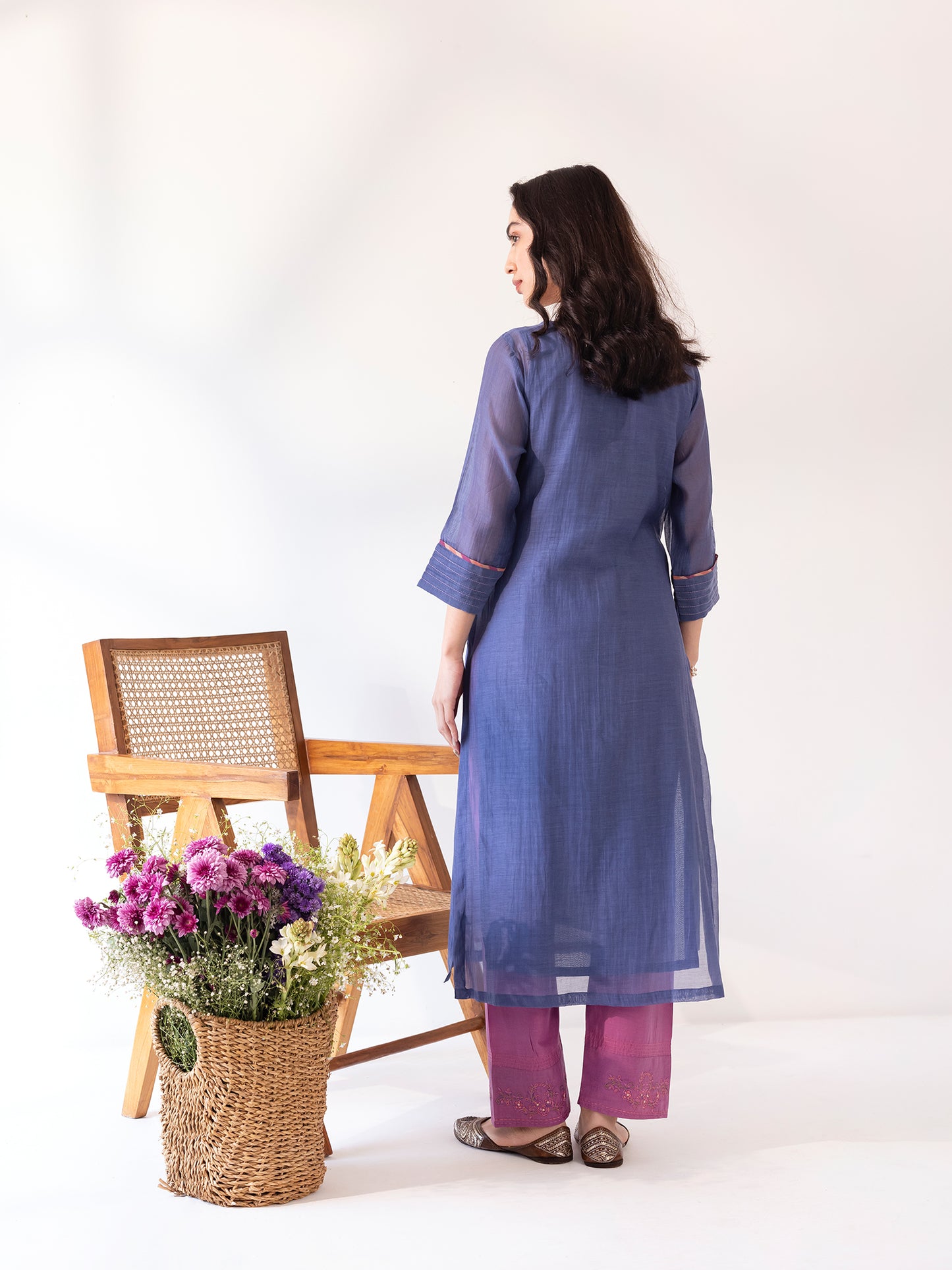 Blue mul chanderi threadwork and fabric kurta set
