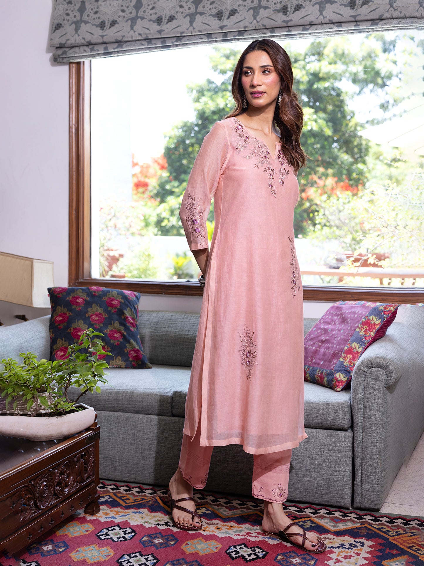 Peach mul chanderi thread and bead, sequence work kurta