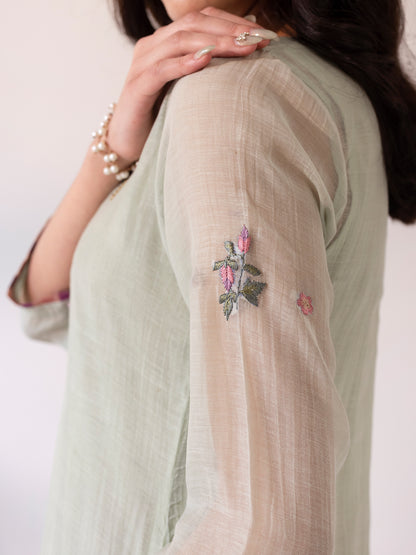 Soft green mul chanderi thread work kurta set