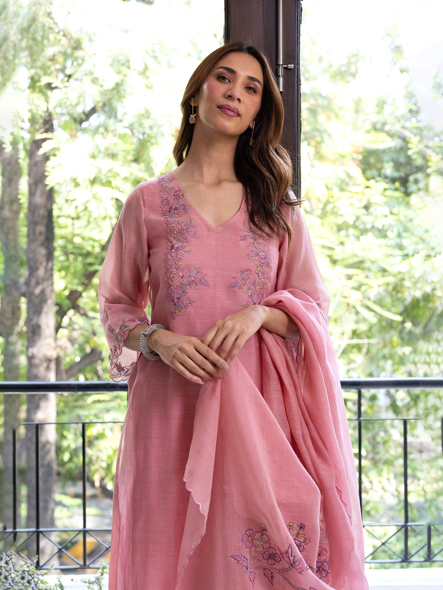 Onion pink mul chanderi gota with thread embroidery kurta set