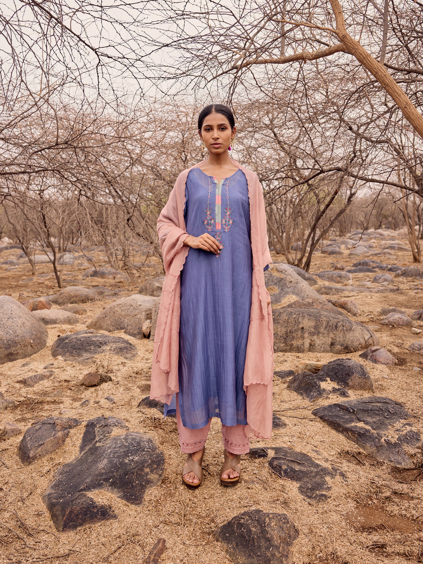 Navy blue mul chanderi threadwork kurta