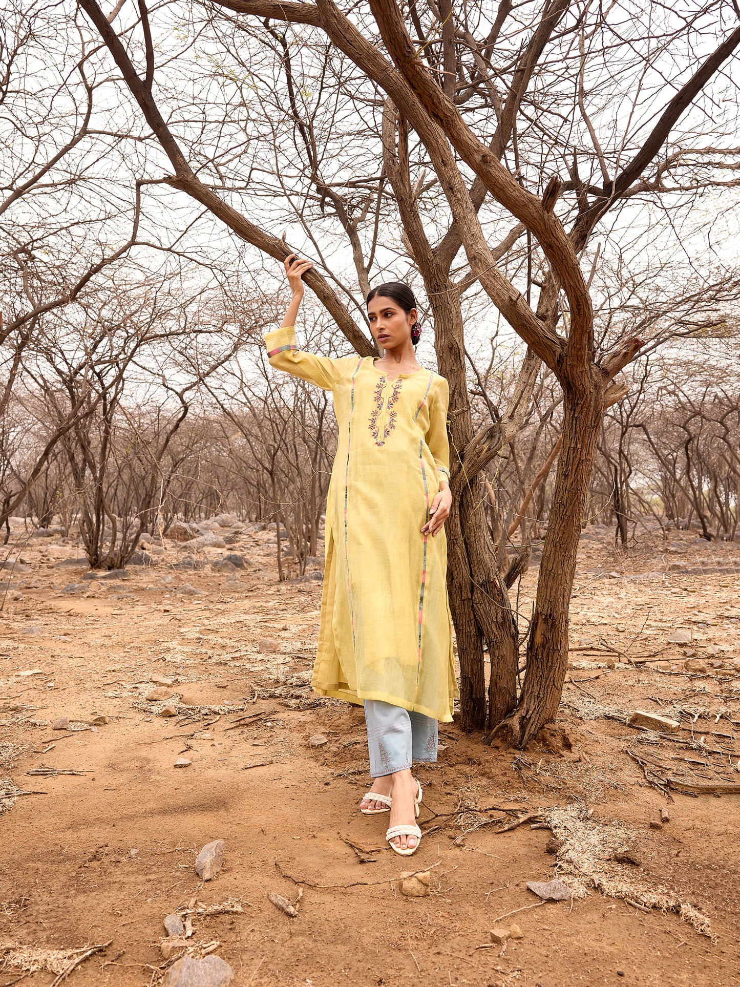 Lemon yellow mul chanderi thread work kurta