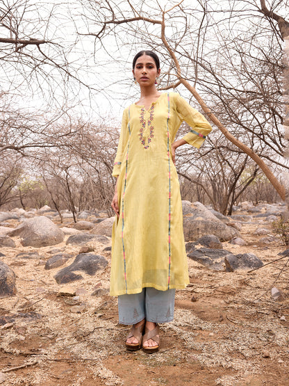Lemon yellow mul chanderi thread work kurta
