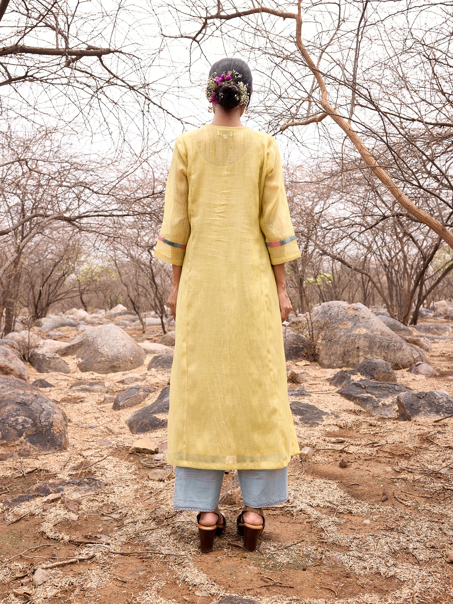 Lemon yellow mul chanderi thread work kurta